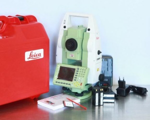 Тахеометр Leica TCR1202+ R1000 2 (б/у)