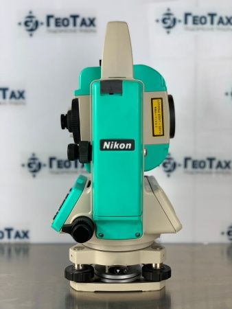 Тахеометр Nikon NPL-332 5" б/у (2008 г)