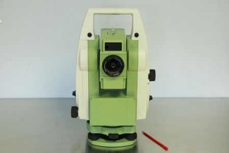Роботизированный тахеометр Leica Viva TS15 A R400 1'  (2013 г) (б/у)