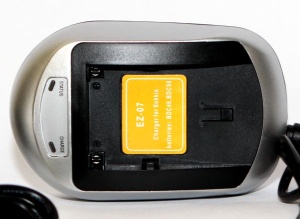 Зарядное устройство для аккумуляторов BDC46, BDC58